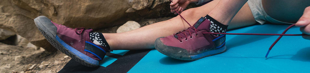Women's Approach Shoes