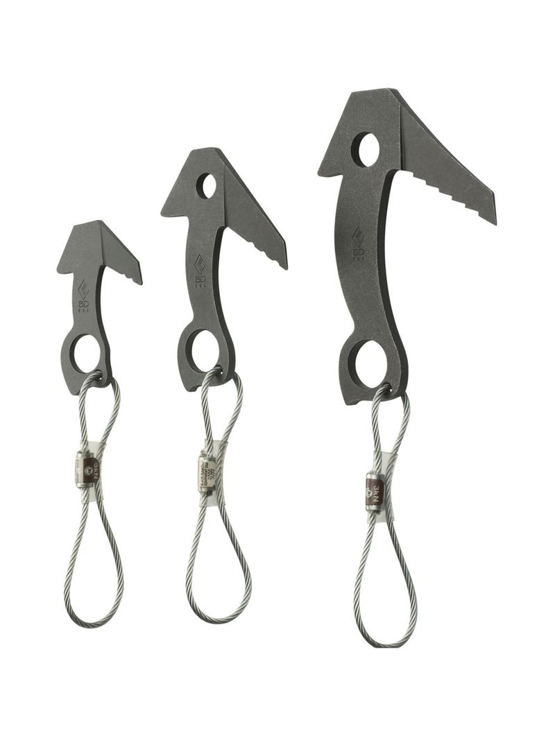 Pecker Pitons